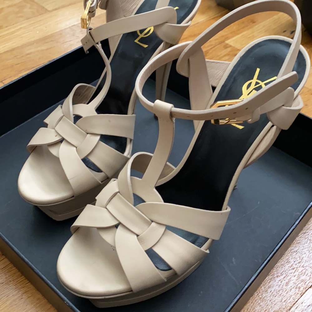 YSL saint Laurent TRIBUTE SANDAL
